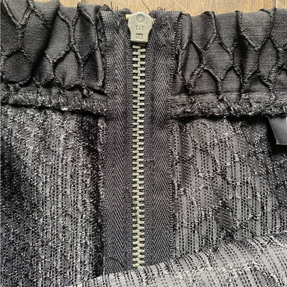 Topshop Snake Print Faux Wrap Mini Skirt. Size 6. Black Colour. - Picture 5 of 9